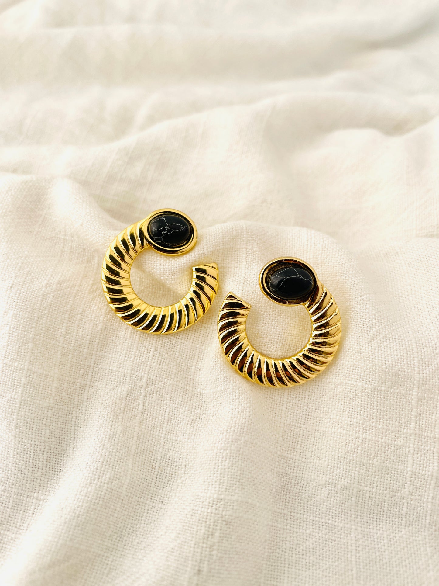 The Juni Earring