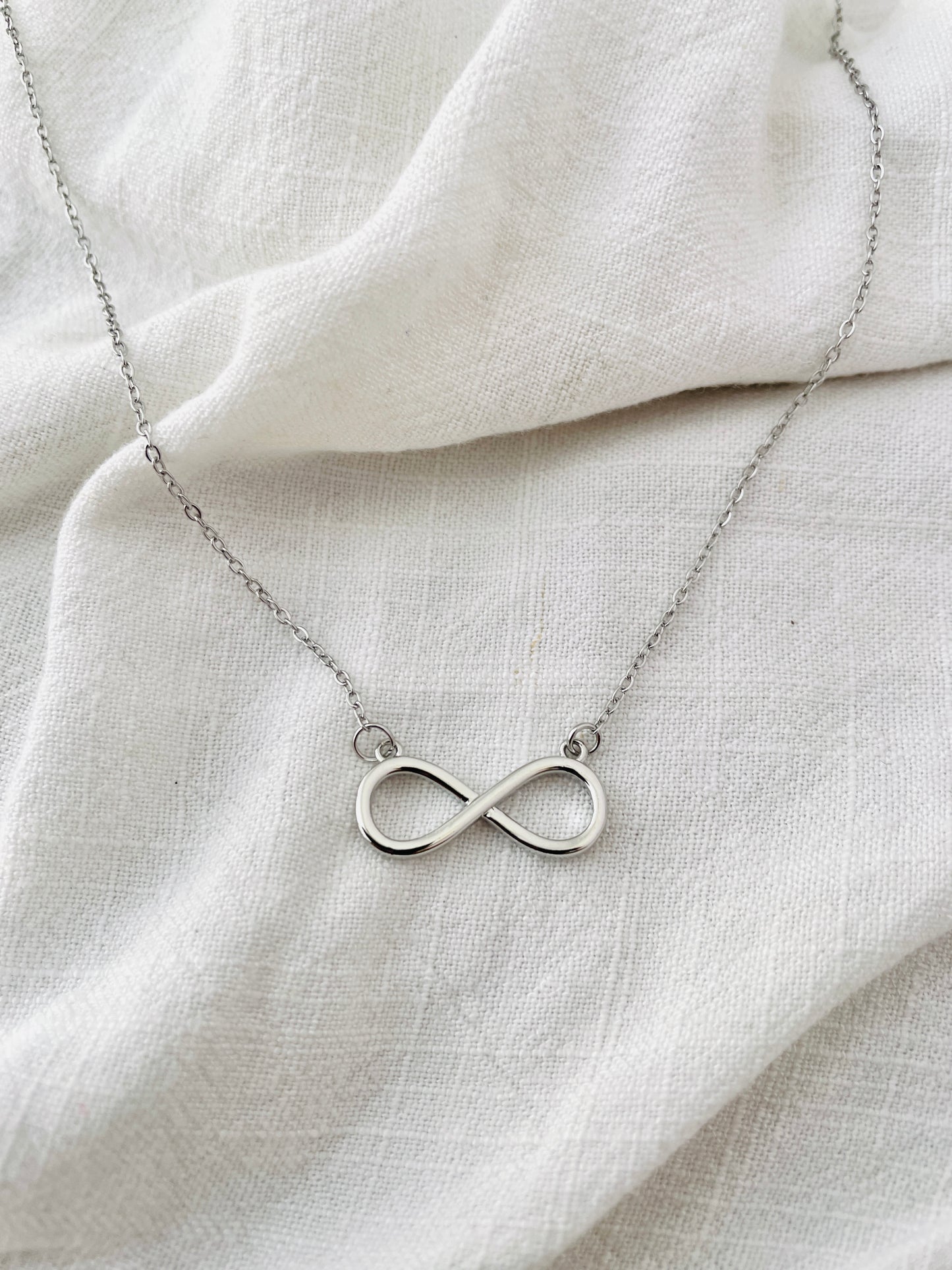 The Ini Necklace (silver)