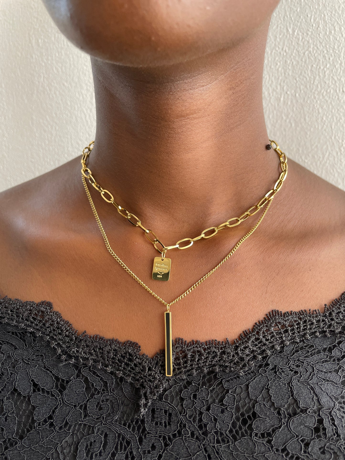 The Beeba Necklace (black)